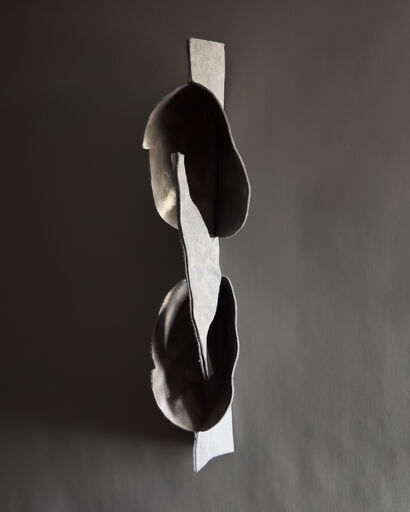 Mothers Echo - a Sculpture & Installation Artowrk by Dirk Vaessen